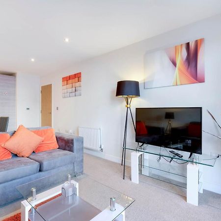 Alder House Serviced Apartment Maidenhead By 360Stays Exterior photo